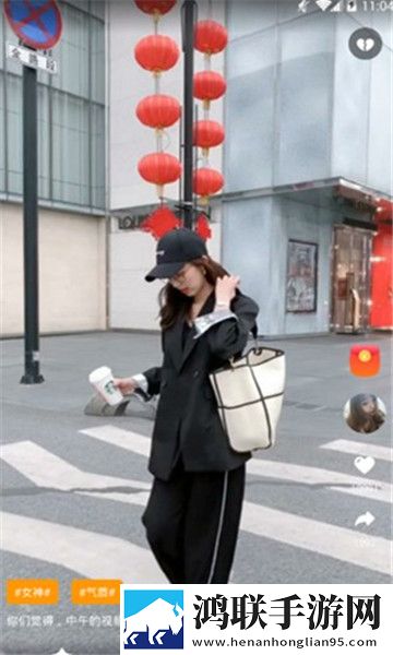 亲吻哼哼唧唧原声不带歌字幕版,亲吻哼哼唧唧原声不带歌手绘版艺术
