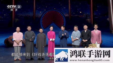 女士穿紧身裸体开裆光滑皮裤加长版,女士穿紧身裸体开裆光滑皮裤云收藏同步版