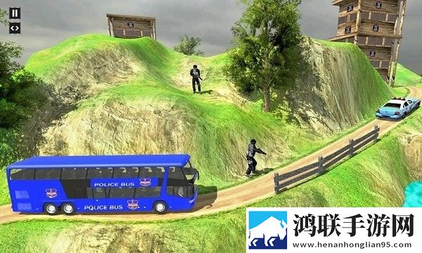 模拟武装押解囚犯